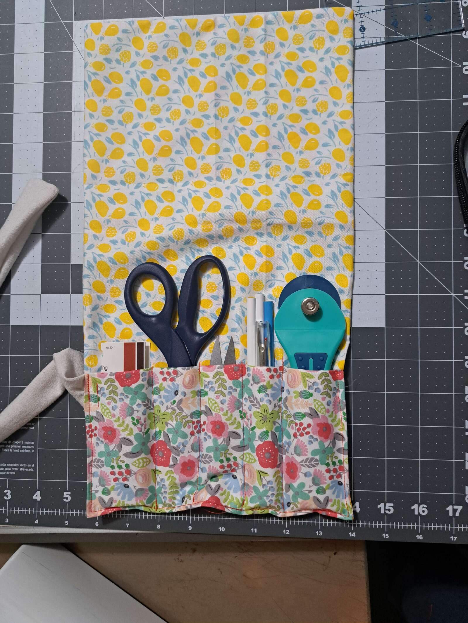 Scrap Fabric Sewing Pouch with Vertical Pockets